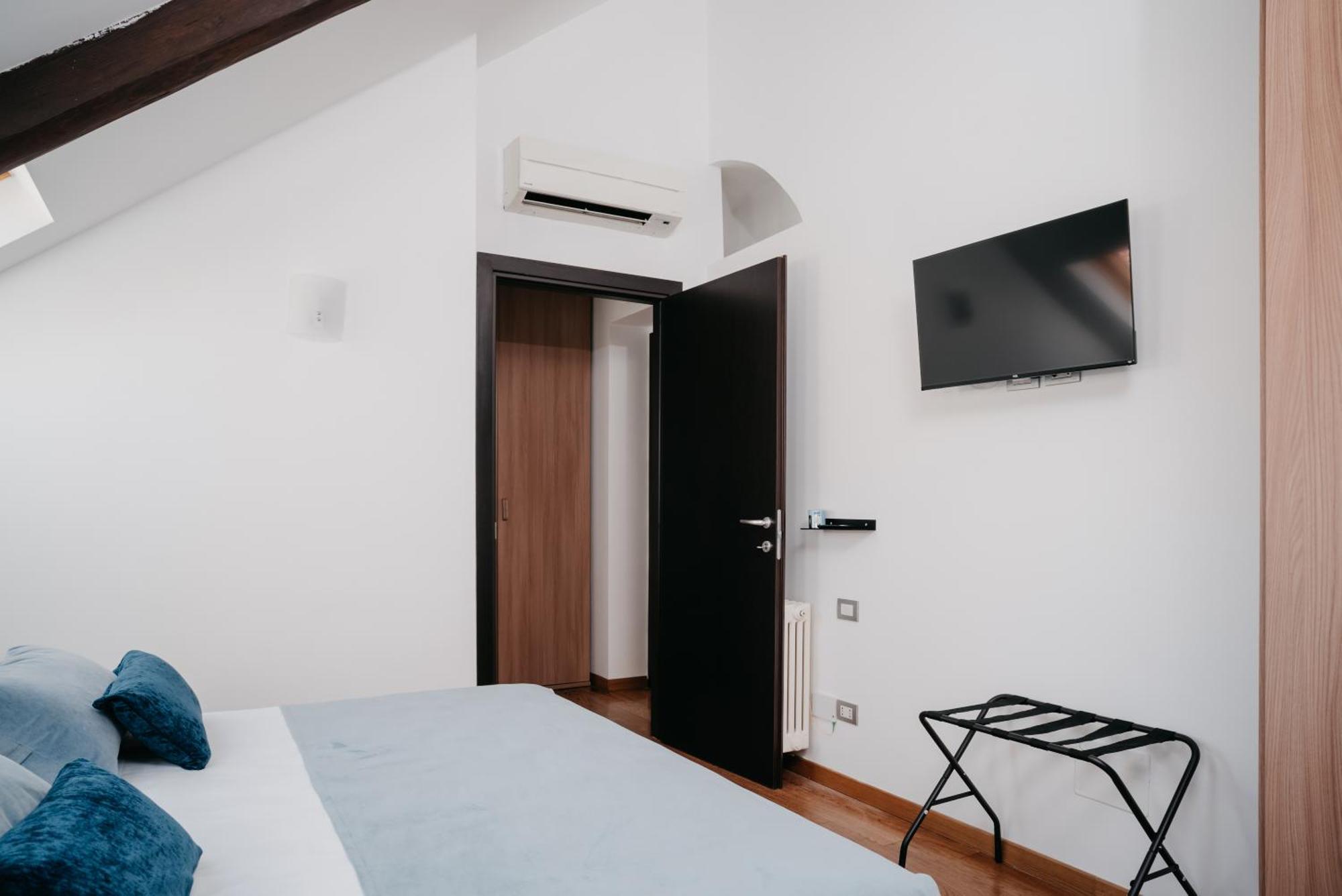 Un Posto Al Duomo Apartamento Nápoles